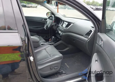 2017 Hyundai Tucson Limited/Sport And Eco/Se из США, поврежденный, VIN KM8J3CA20HU534919